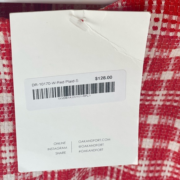 Oak + Fort red plaid puffed sleeve dress with cutout sides NWT size S - Picture 5 of 6